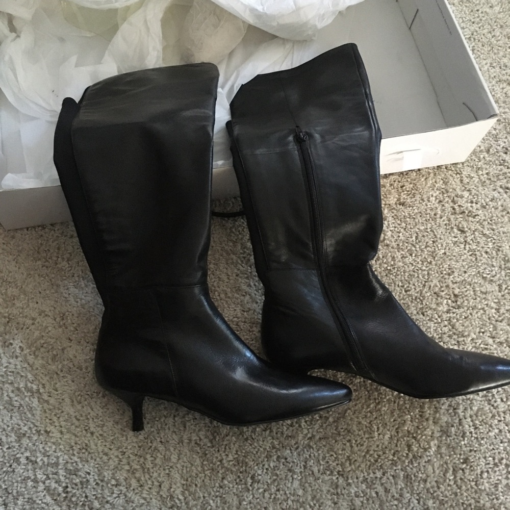 Black leather over the knee boots